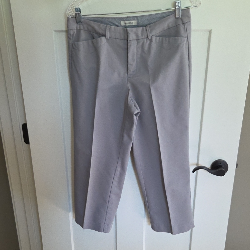 Dockers Women's Soft Gray Capris